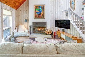 Apartment (3 Bedrooms) | Front of property