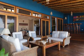 Apartment | 5 bedrooms, Internet