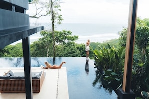 House | 6 bedrooms, Internet - w Amazing 6BR Villa w Swimming Pool in Costa Rica (Jacó)