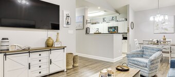 3 Mi to Owa: Modern Condo w/ Resort Pool!