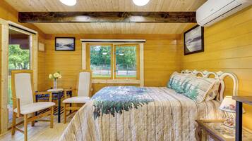 House (0 Bedroom) | Interior