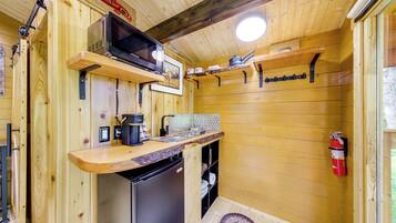 House (0 Bedroom) | Interior