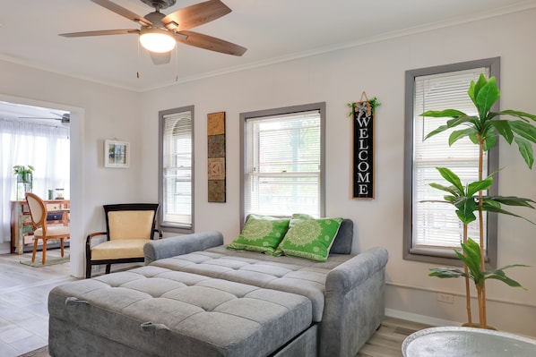 Apartment (1 Bedroom) | Interior