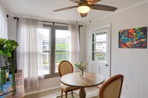 Apartment (1 Bedroom) | Interior - 5 Blocks to Beach: Apt w/ Balcony in Ocean Grove! (Ocean Grove)