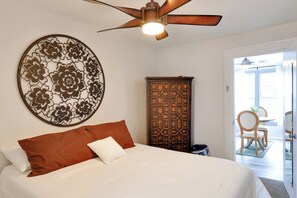 Apartment (1 Bedroom) | Interior