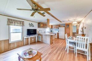 House (2 Bedrooms) | Interior - 2 Mi to Ellenton Outlets: Home w/ Community Perks! (Ellenton)