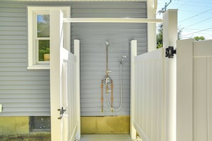 Interior - Private Beach & Fire Pit: Cape Cod Retreat! (East Falmouth)