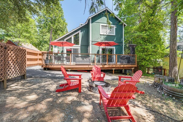 Rumah (3 Bedrooms) | Bagian depan properti