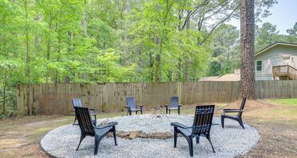 7 Mi to Trilith Studios: Modern Fayetteville Apt