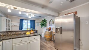 單棟房屋 (2 Bedrooms) | 內部