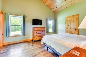 House (2 Bedrooms) | Interior - Mtn-view Home 6 Mi to Jay Peak Resort: Fish & Hike (Montgomery Center)