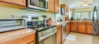 Canal-front Abode w/ Private Dock in Bay St Louis