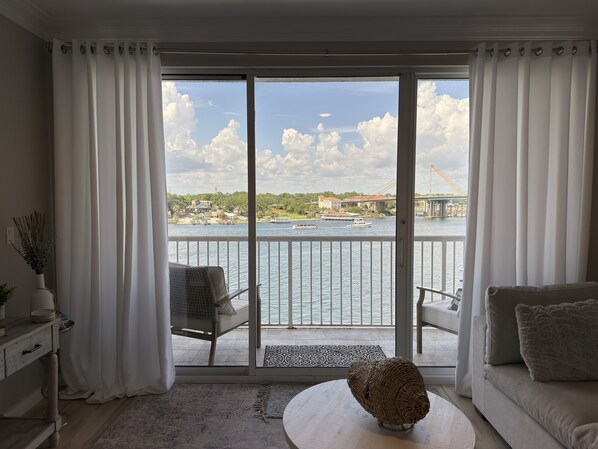 Téléviseur connecté