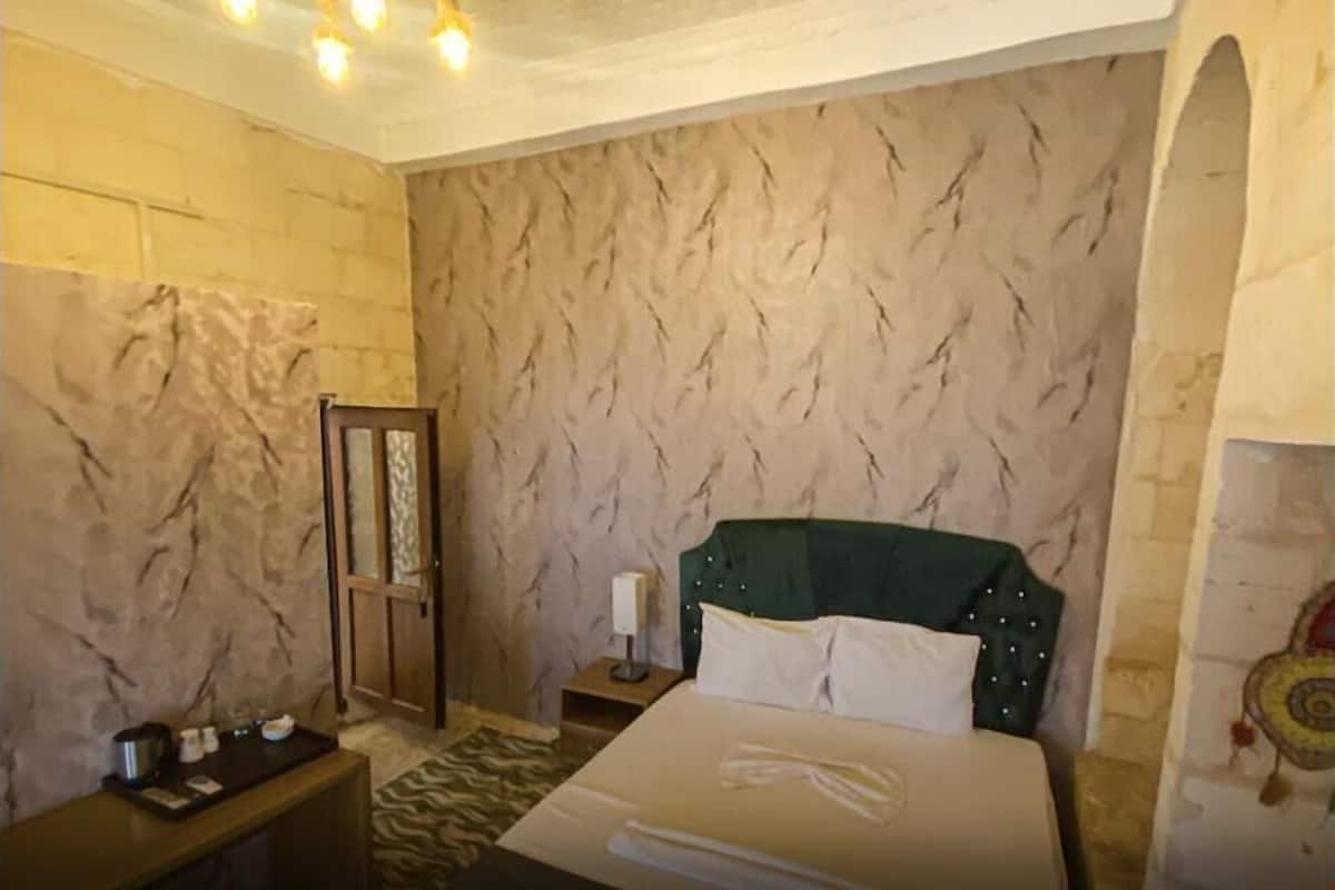 Chambre Double Deluxe, vue cour intérieure