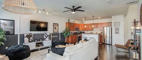 تلفزيون، مكتب