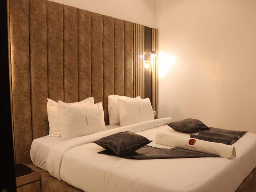 In-room safe, desk, laptop workspace, blackout curtains