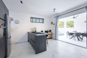 Casa | 3 quartos, acesso à internet de alta velocidade