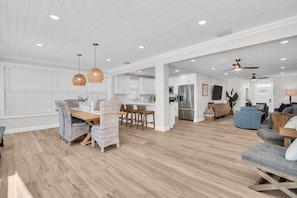 House | 4 bedrooms, Internet