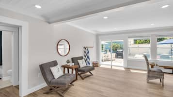 House | 4 bedrooms, Internet