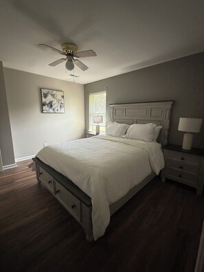 3 bedrooms, WiFi, bed sheets