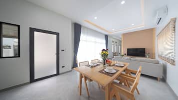 Villa | Living area