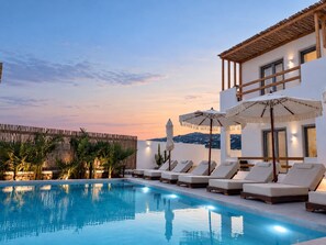 Exterior - Mykonos Dot Suites (Ano Mera)