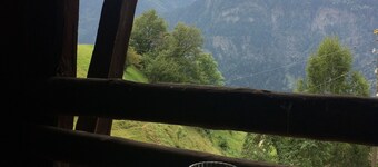 Cosy home with fully equipped kitchen in the Swiss Alps