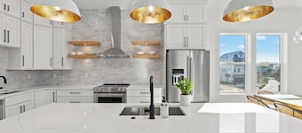 4 Bdrm, Sleeps 11 Brand New Home!