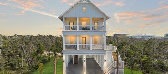 4 Bdrm, Sleeps 11 Brand New Home!