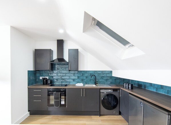 Microwave, oven, stovetop, dishwasher