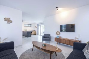 Televisio, työhuone