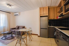 Living area - Melrose Corner (Johannesburg)