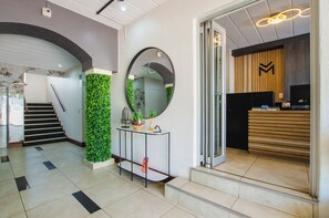 Property entrance - Melrose Corner (Johannesburg)