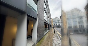 Unclassified image, 2 of 26, button - Modern 1BD Flat, 6 min walk to Old Street Station (Greater London)