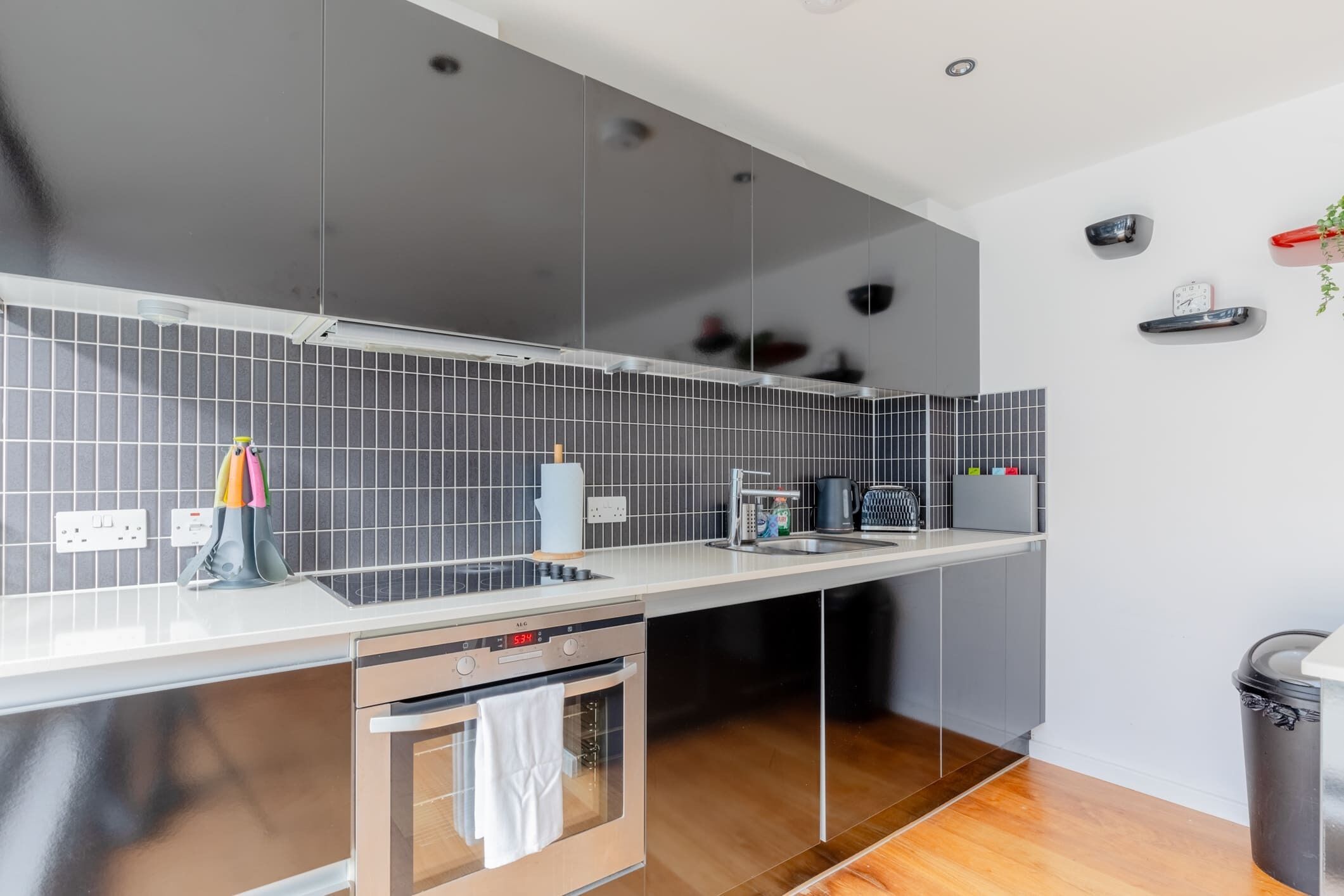 Four, plaque de cuisson, lave-vaisselle