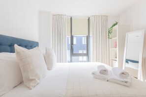 Unclassified image, 3 of 26, button - Modern 1BD Flat, 6 min walk to Old Street Station (Greater London)