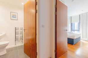 Een douche, een haardroger