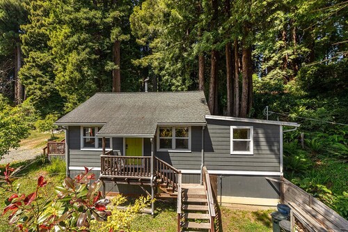 Westhaven Woods~Low rate special! Near beach & Redwoods!
