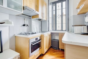 Comfort Apartment, City View | Living area | 43-inch Smart TV with digital channels