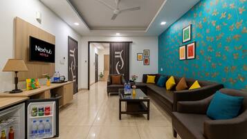 Suite familiar | Sala d'estar | Televisor intel·ligent