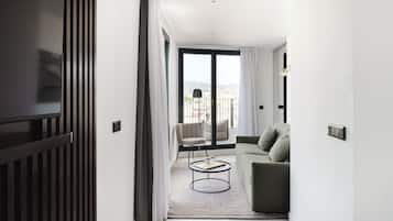 One Bedroom with Large Terrace | In-room safe, soundproofing, free WiFi, bed sheets