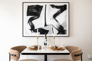 Comfort-Studiosuite, Blick auf den Innenhof | Wohnbereich