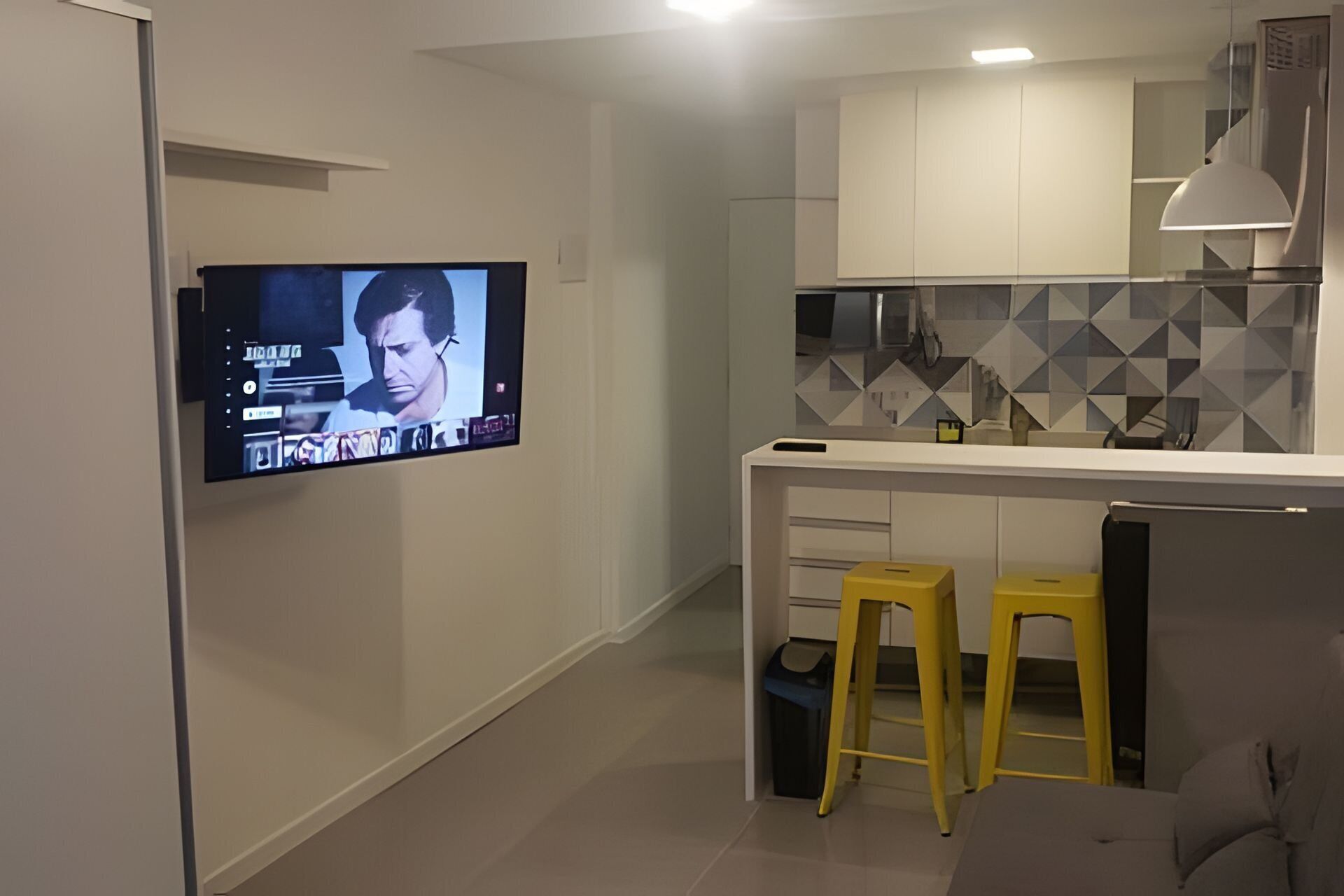 Basic Apartment | Living area