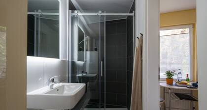 Kleines Apartment für zwei Personen mit Garten und eigenem Eingang