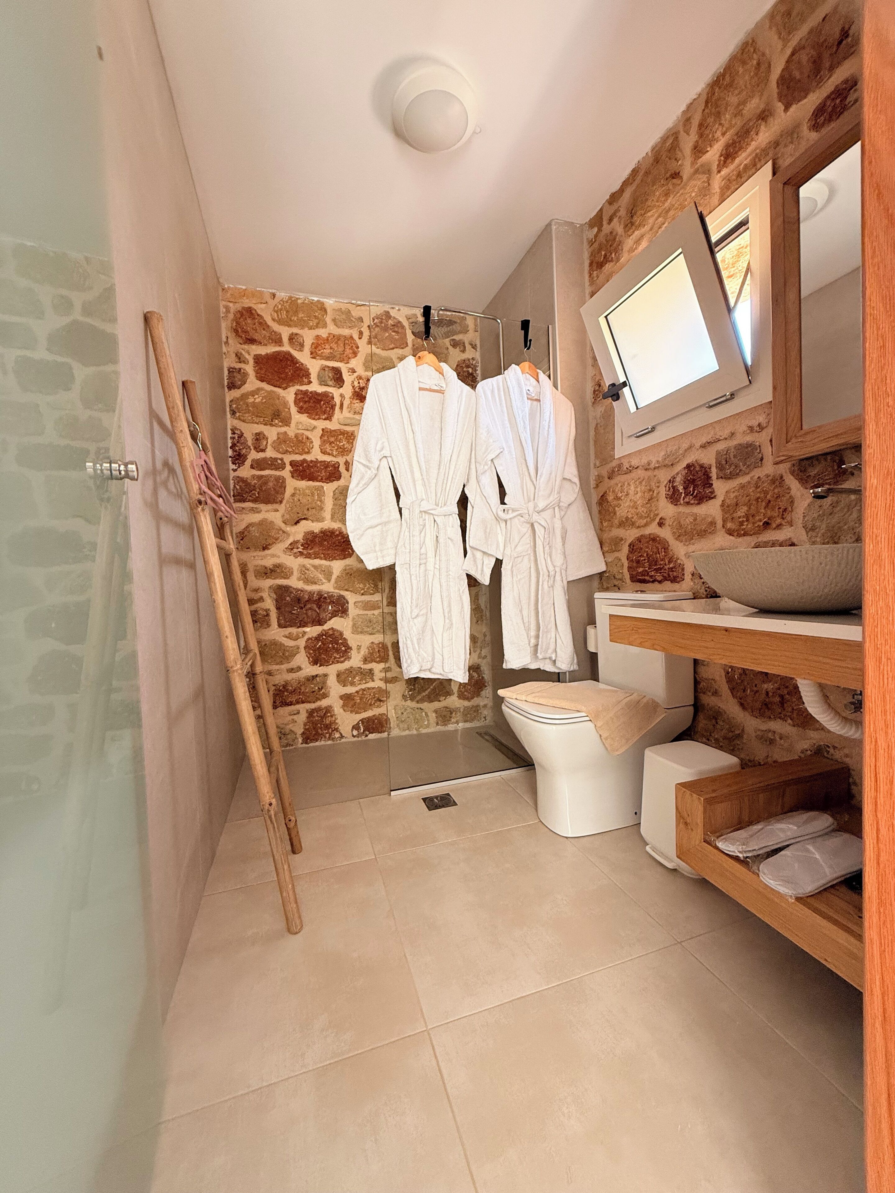 Villa, Meerblick | Badezimmer | Haartrockner, Bademäntel, Hausschuhe, Handtücher