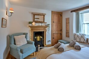 3 عدّة غرف نوم ومكواة/لوح كي وواي فاي مجانًا وملاءات أسرّة