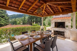 Restauration extérieure