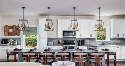 Mountain Estate*GolfSim*HotTub*Sauna*Pickleball