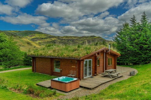 Cragdhu Log Cabin