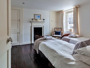 5 habitaciones, wifi gratis y ropa de cama